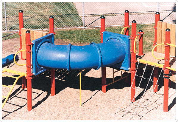 90-degree Crawl Tunnel